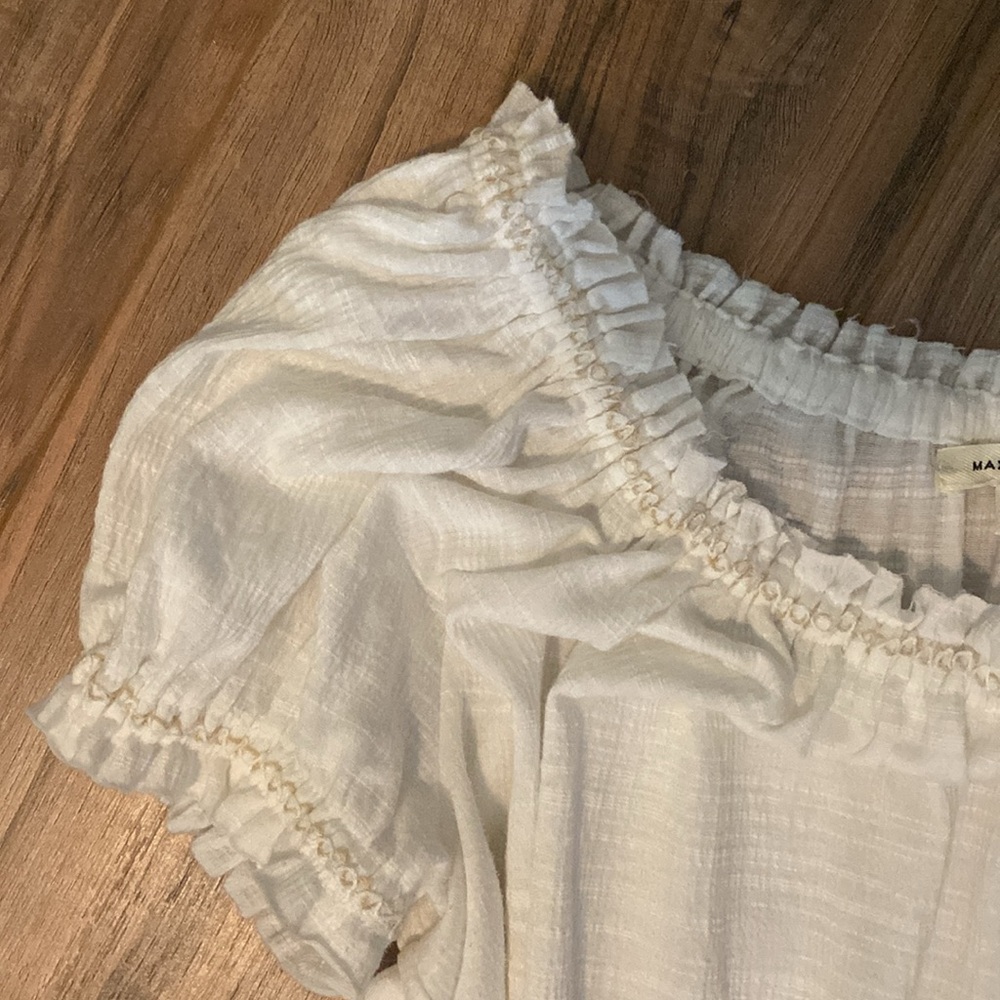 Max Studio White Ruffle Blouse - Picture 3 of 3